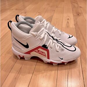 Boys Nike Alpha Menace 3 Shark Football Cleats 'White University Red' CV0582-103